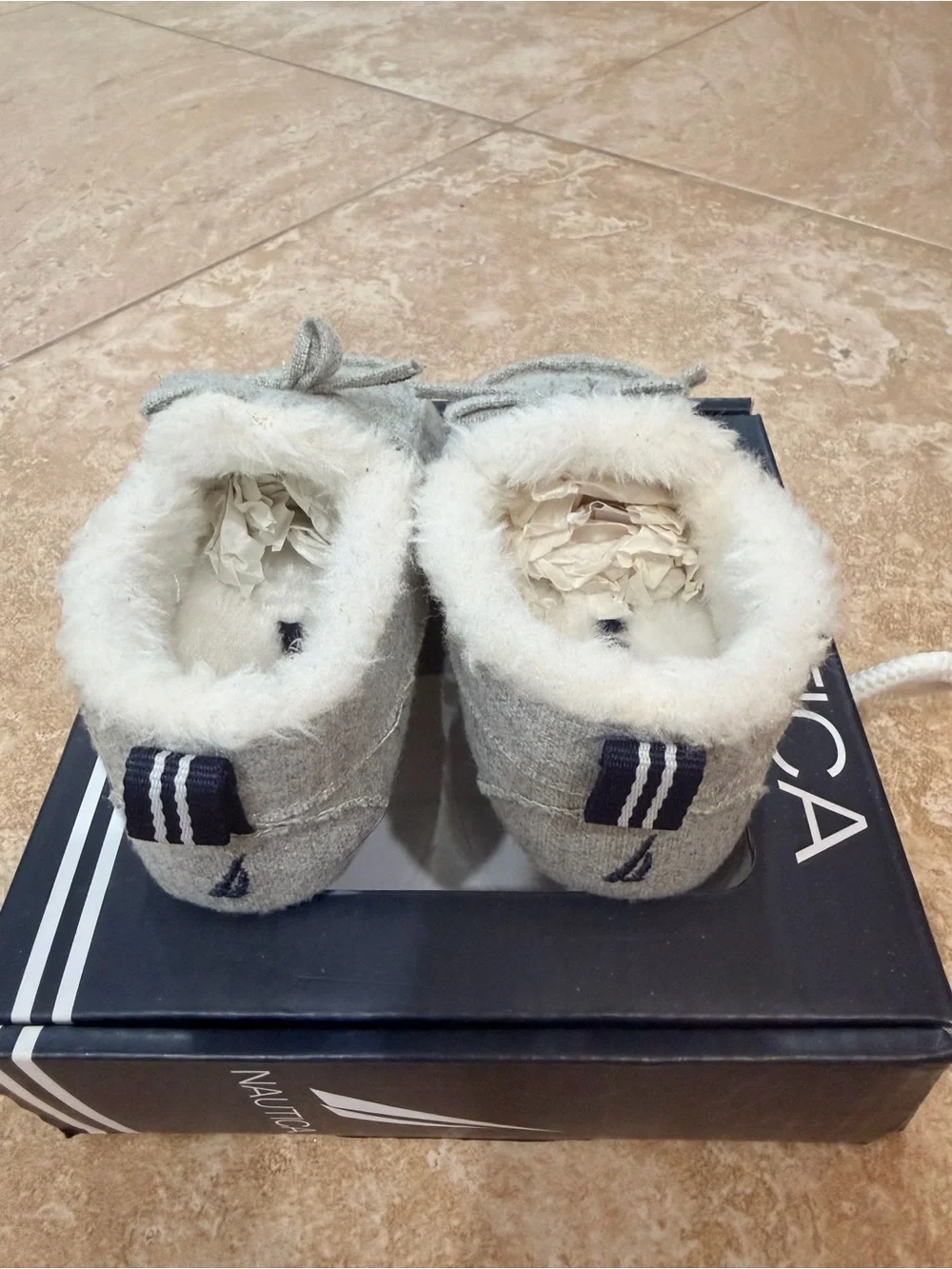 Nautica Light Gray Plush Lined Moccasin Slippers